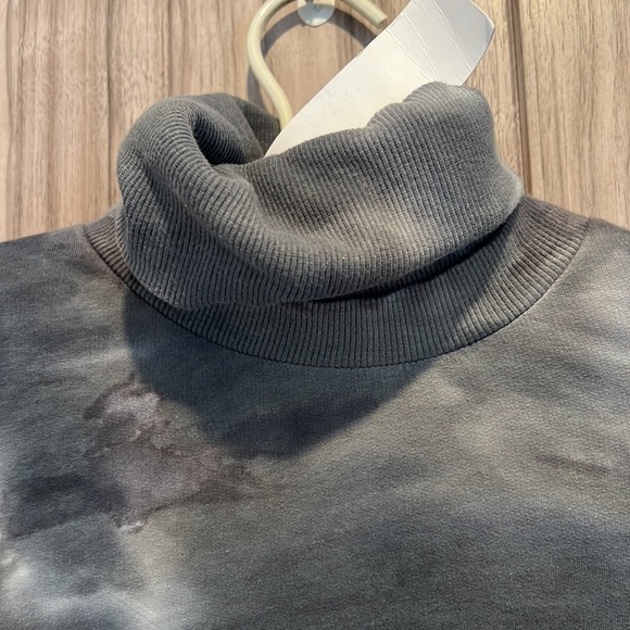 Young fabulous and broke size, small sweatshirt, dress, gray white - Picture 3 of 10